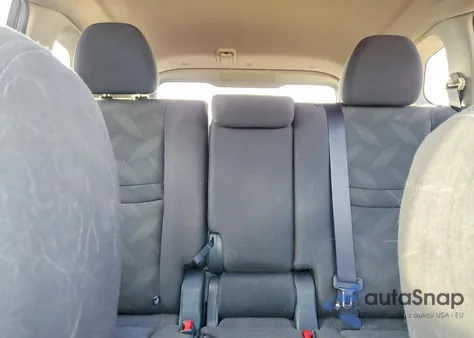 2016 Nissan Rogue S z USA, uszkodzony, nr VIN KNMAT2MT8GP656797